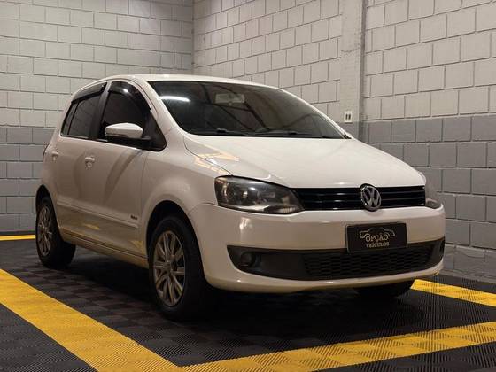 VOLKSWAGEN FOX 1.0 MI 8V FLEX 4P MANUAL VOLKSWAGEN FOX 1.0 MI 8V FLEX 4P MANUAL